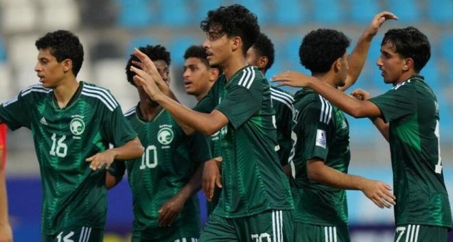 关于Karsa爆冷击败加拿大队，关键助攻引爆全场！的信息