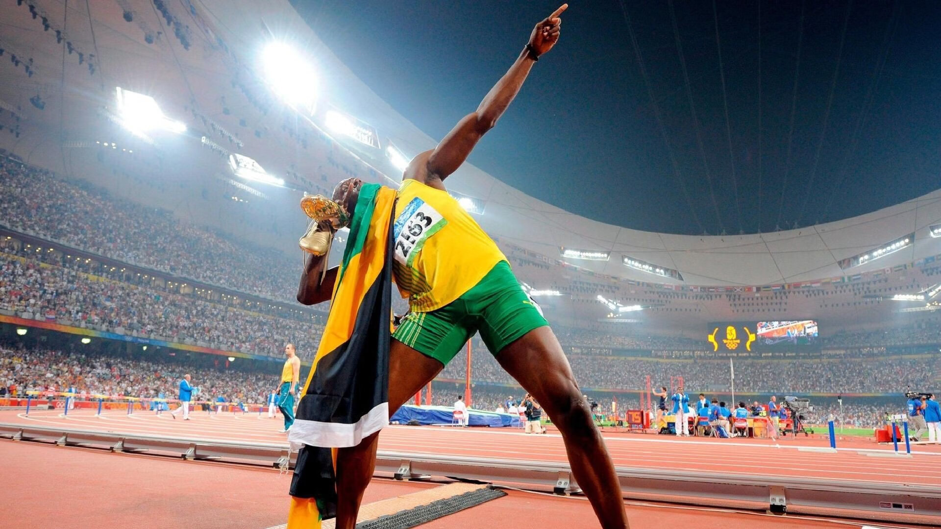 Ning迎来十赛季高光表现，快船球迷沸腾！